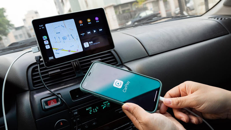 連接 iPhone 到車用 USB 插口